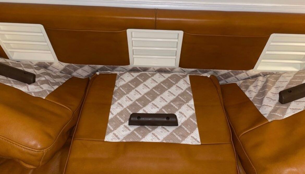 Steiner 3-seater sofa