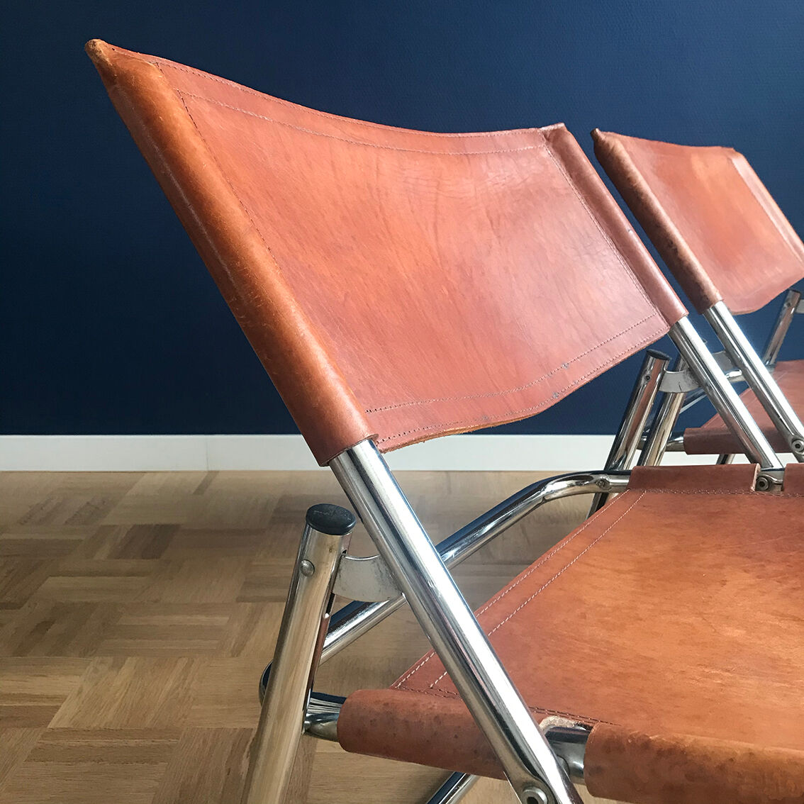 Mid-century leather folding lounge chairs, 1970s, set of 2