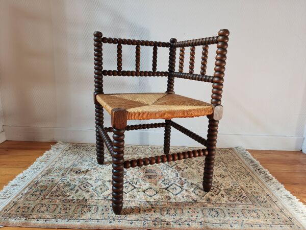 Chaise coin du feu ancienne en bois tourné bobine et assise paillée