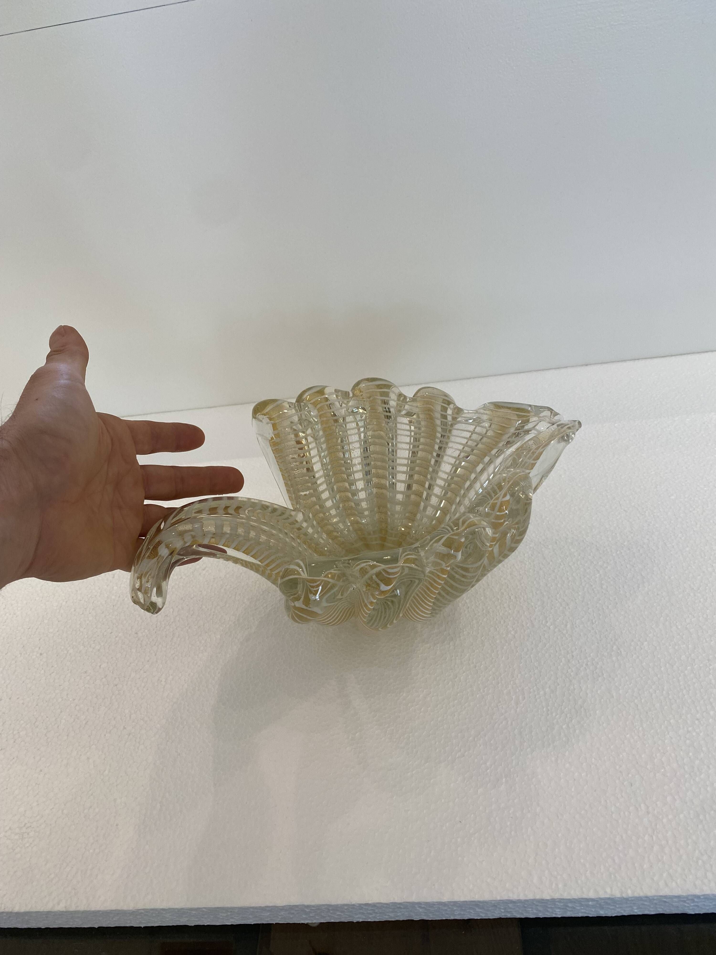 Murano Barovier 'Zebrati' Decor Glass Shell Bowl Hollywood Regency, 1960s
