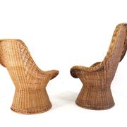 Set of 2 vintage rattan wicker armchairs with white teddy fabric
