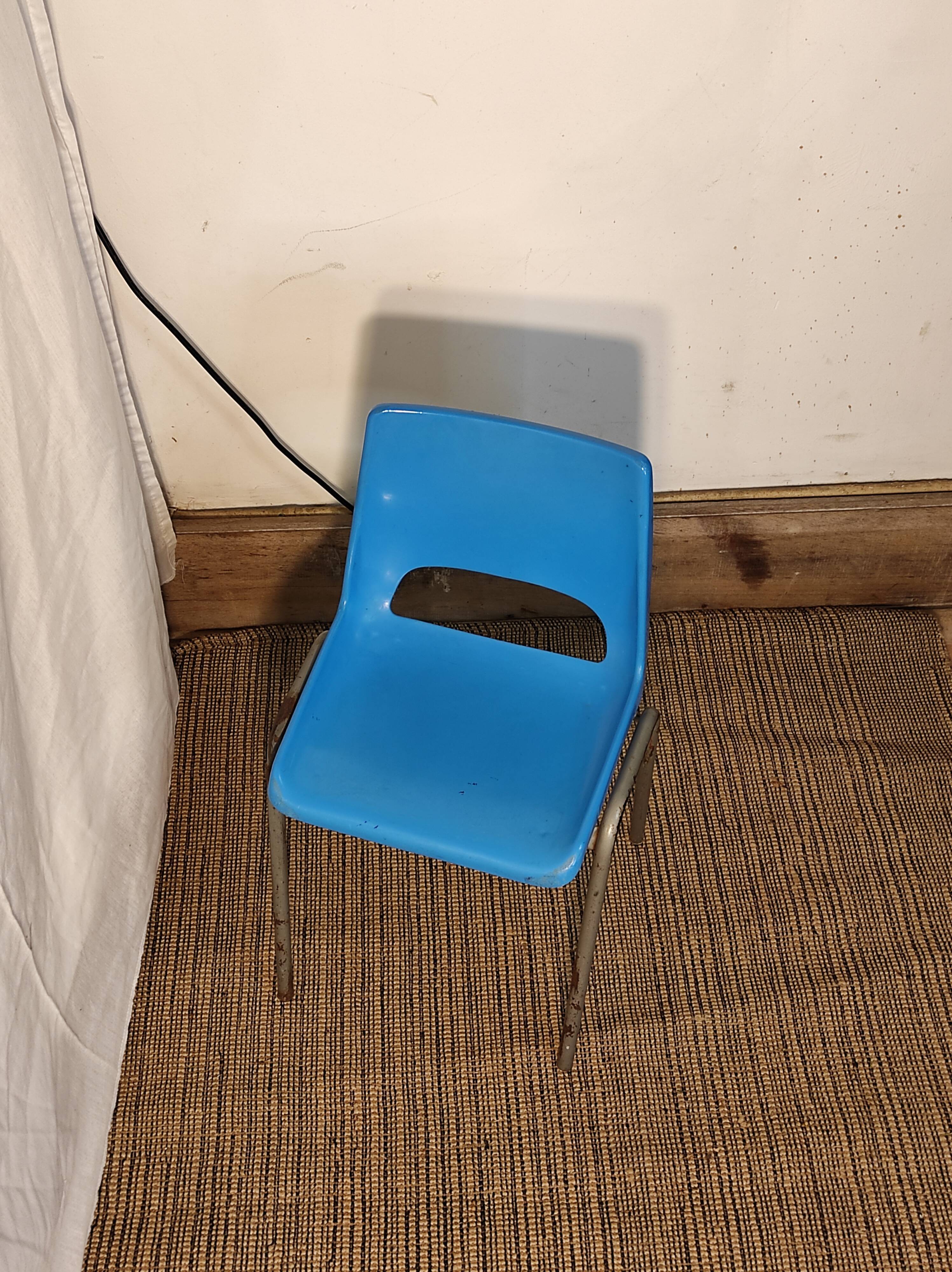 Maternal chair 1970 / children's chair