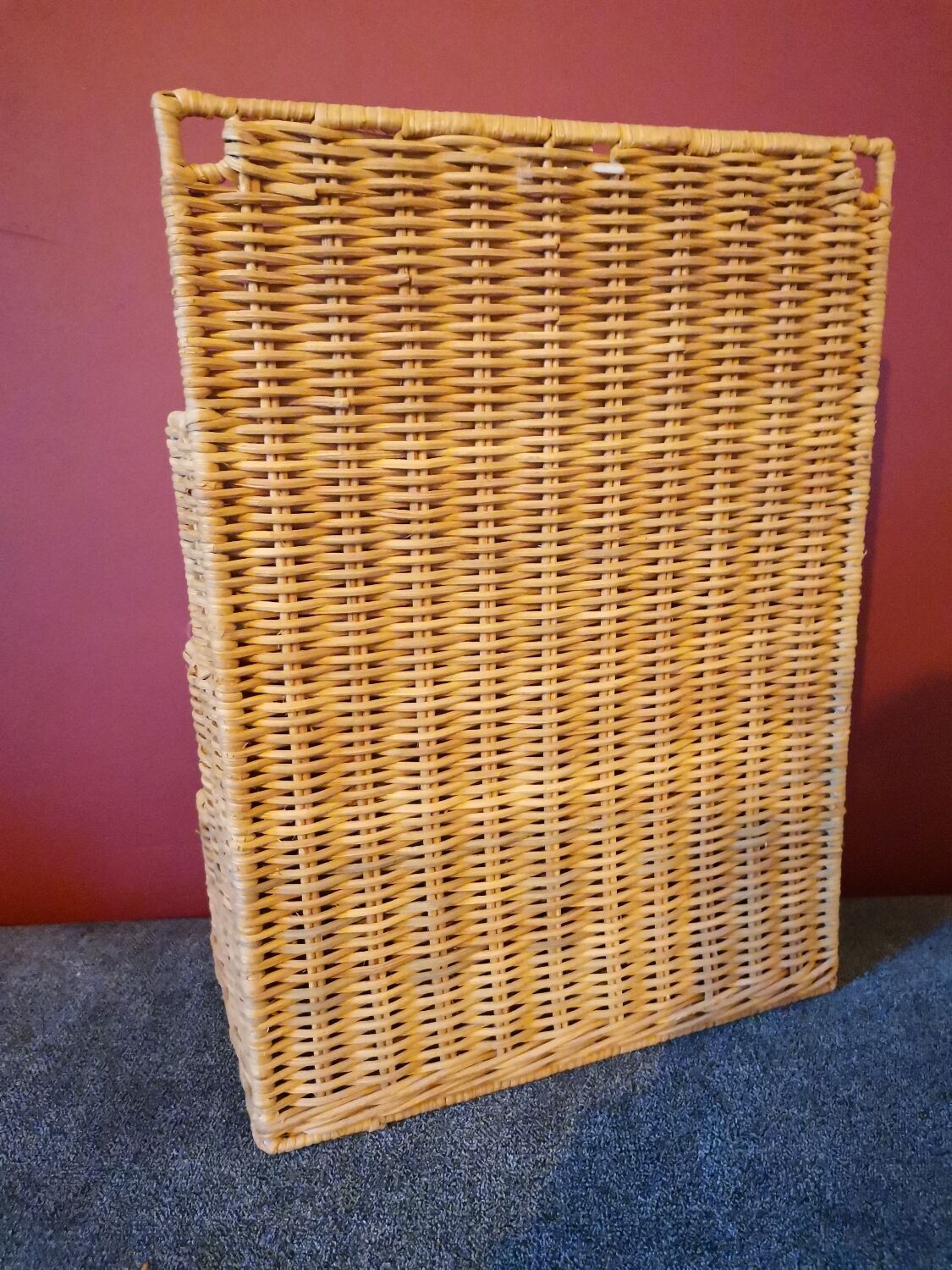 Wicker wall storage