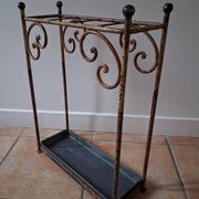 Umbrella stand