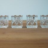 4 bougeoirs en verre ciselé