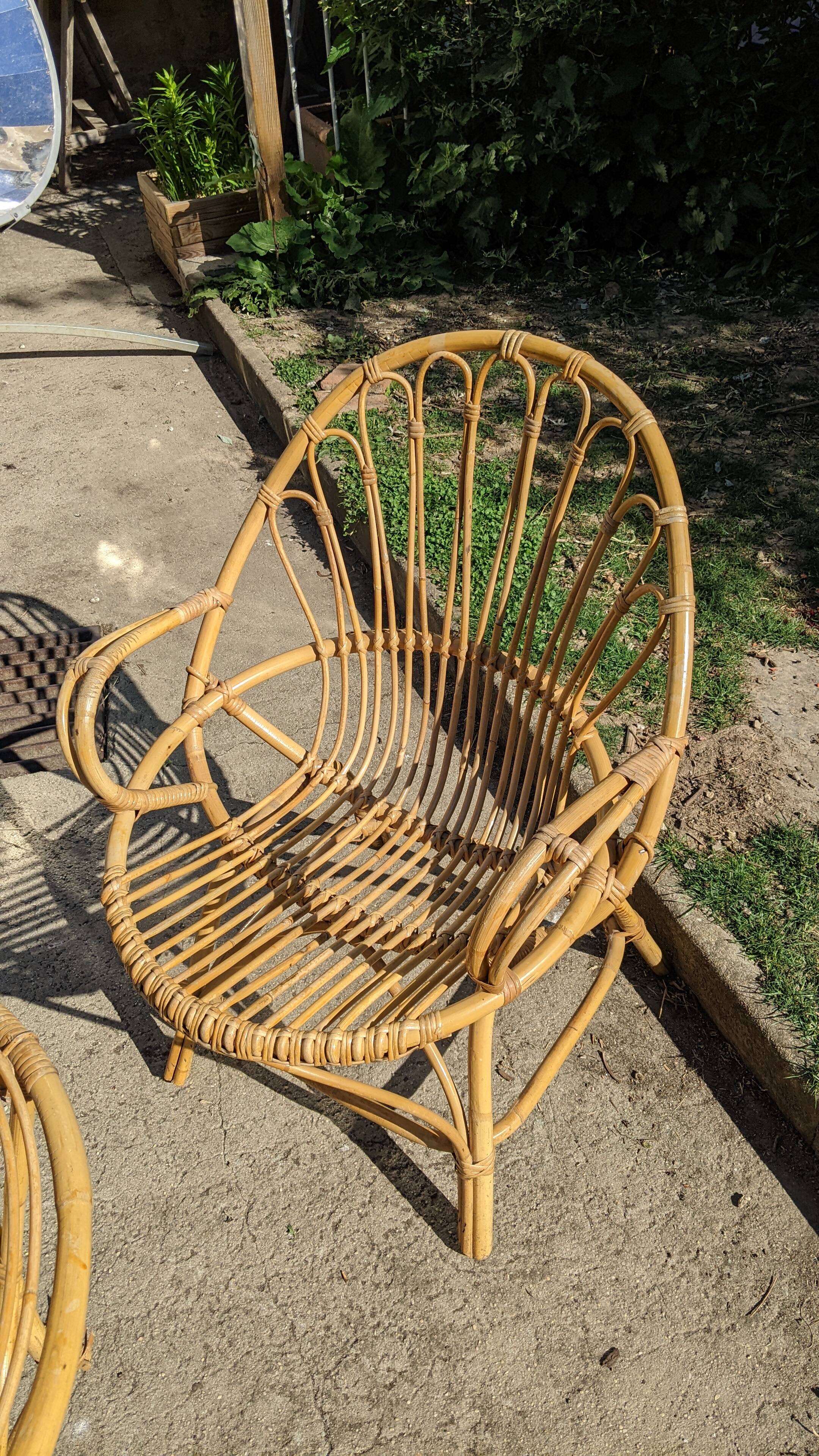 rattan garden set 2 armchairs and side table