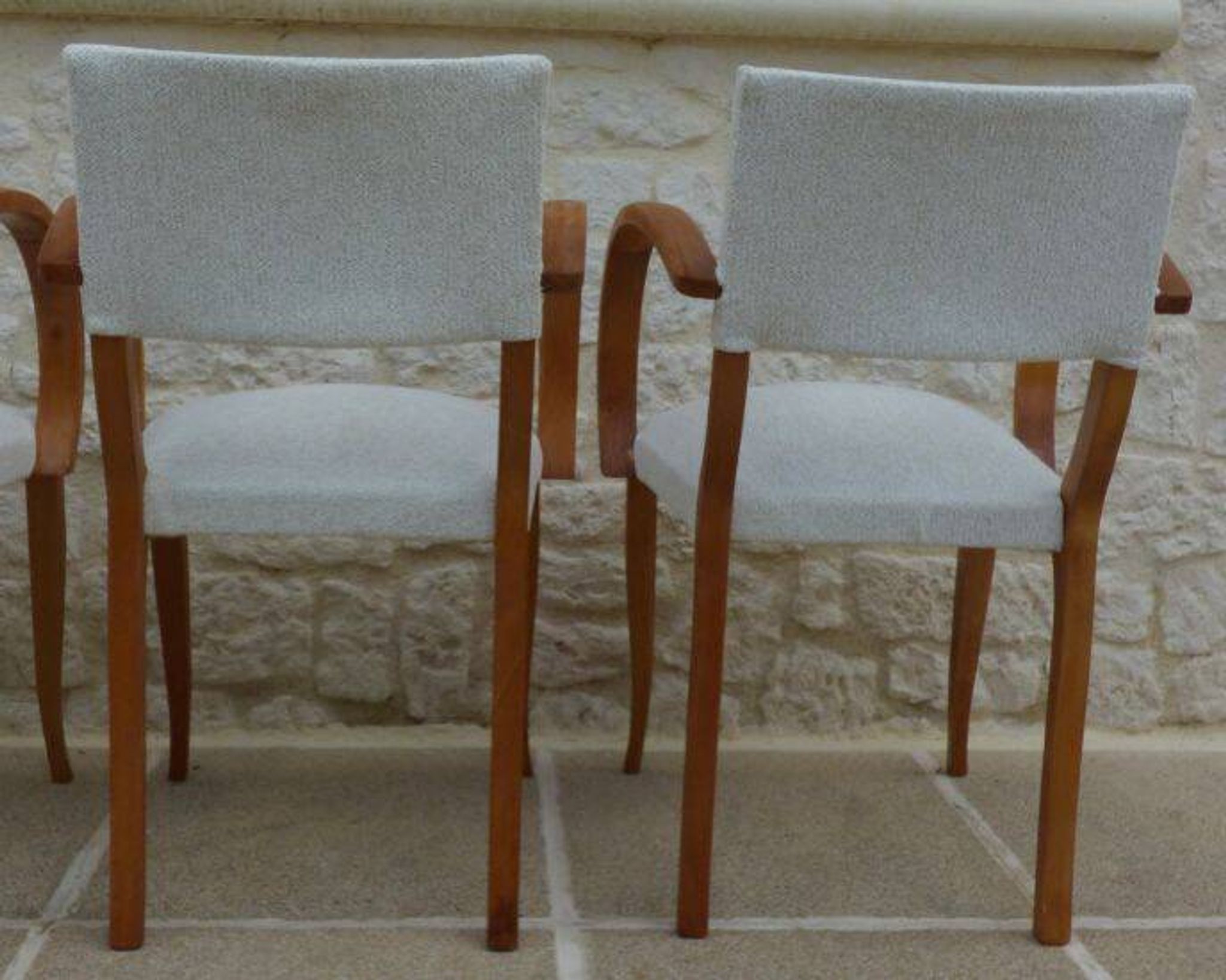 Fauteuils bridges chic année 50 en bois massif   blanc beige cousus main