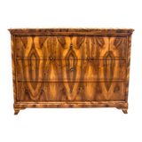 Commode ancienne, europe du nord, vers 1850, après rénovation