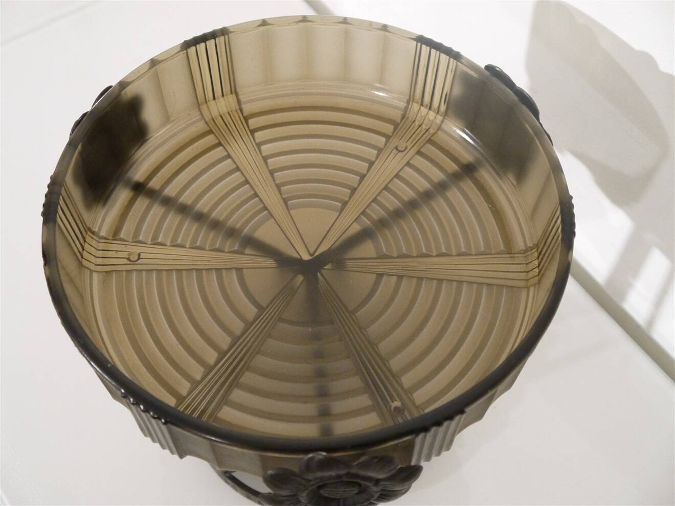 Art Deco coupe in smoked glass and metal by Pierre d'Avesn.