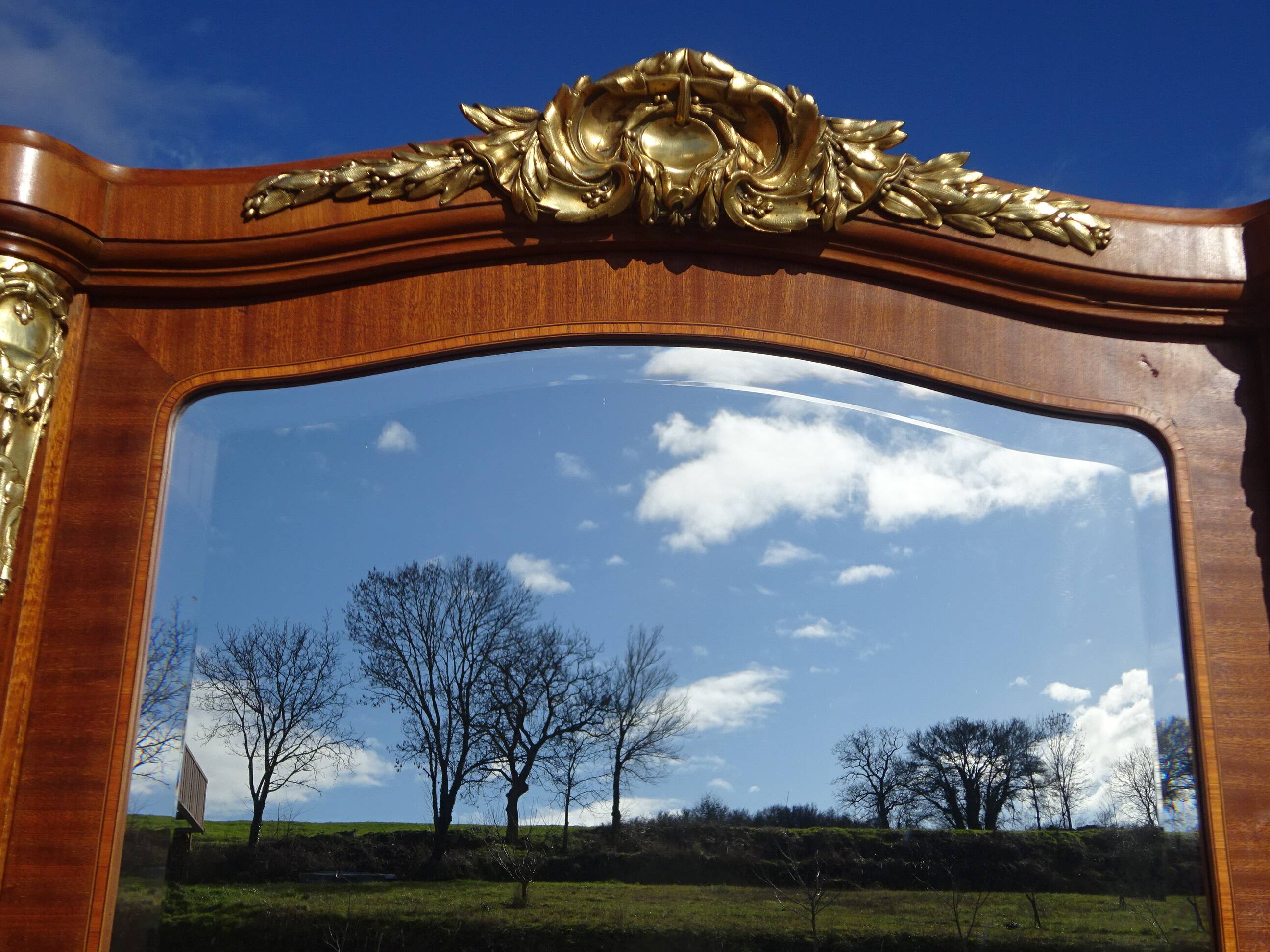 Grande armoire 3 portes