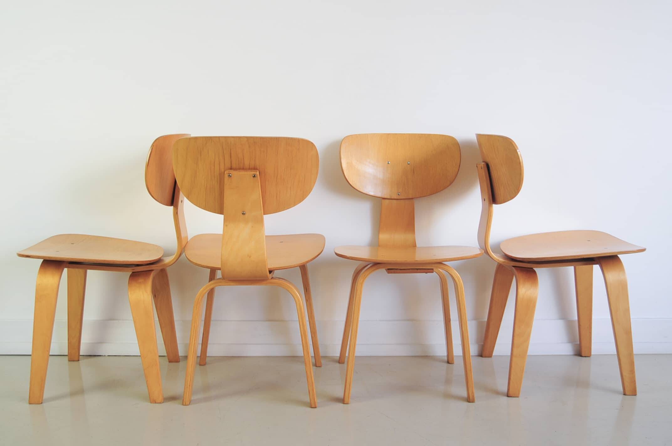 set x4 dining chairs Pastoe SB02