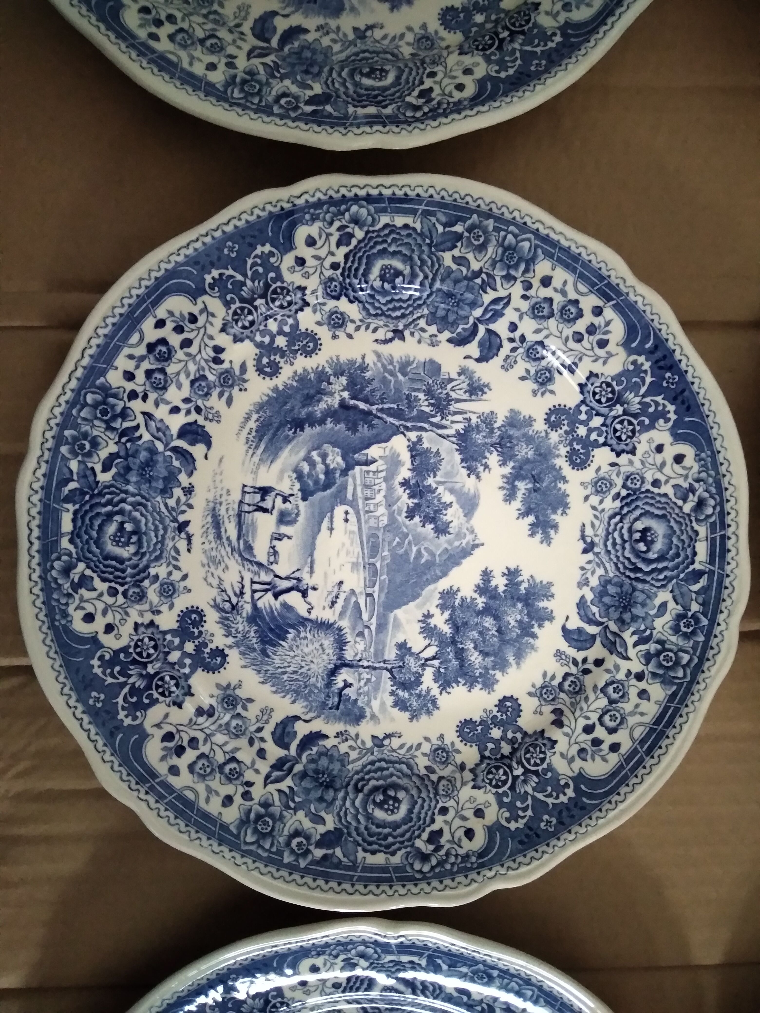 Burgenland Villeroy and bosh flat plates