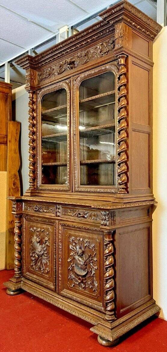 Renaissance-Style Oak Hunting Lodge Library
