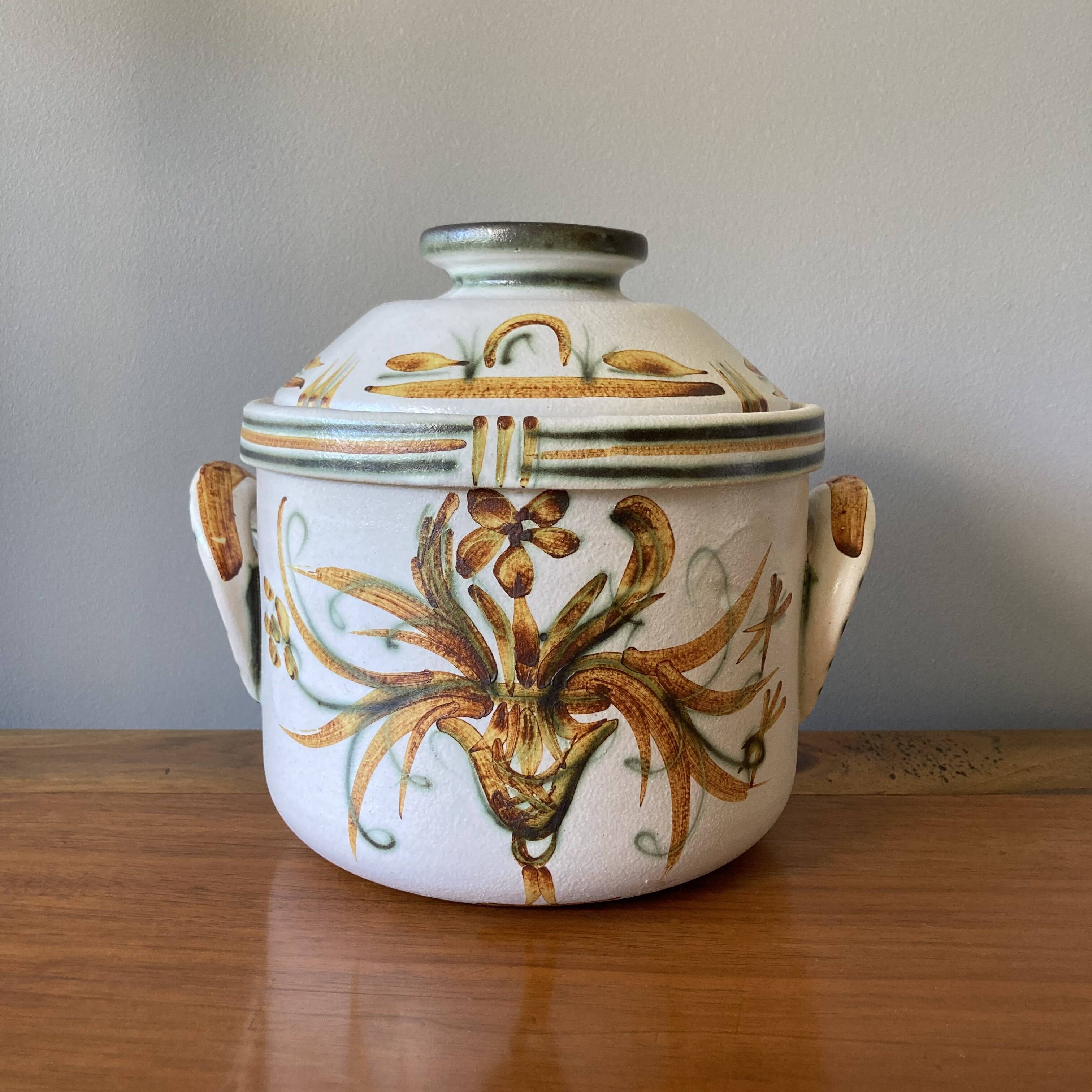 Vintage pot holder or flower pot in enamelled sandstone from Quimper by Keraluc