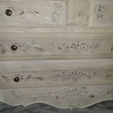 Chest of drawers restyled shabby chic style