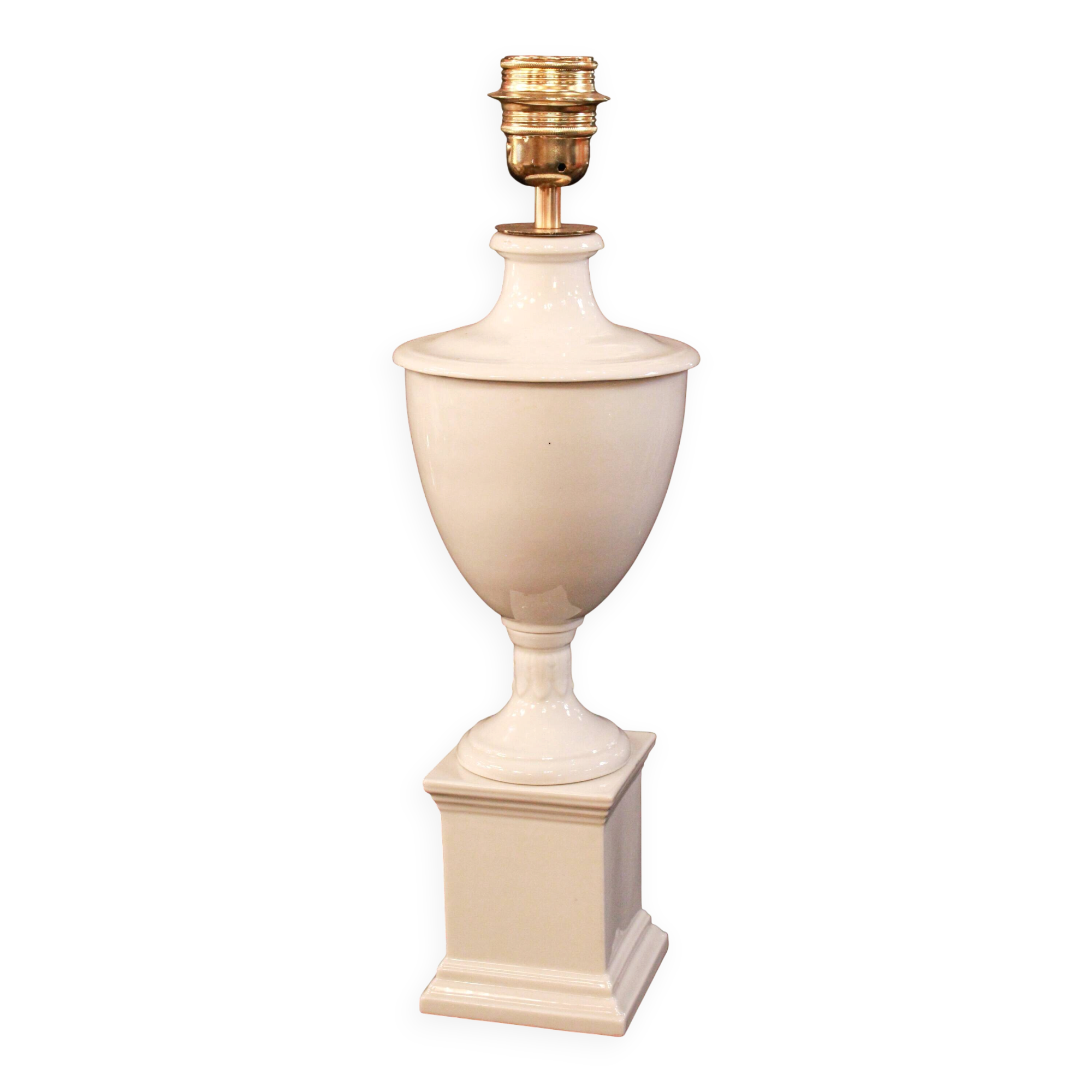 White table lamp from Manises