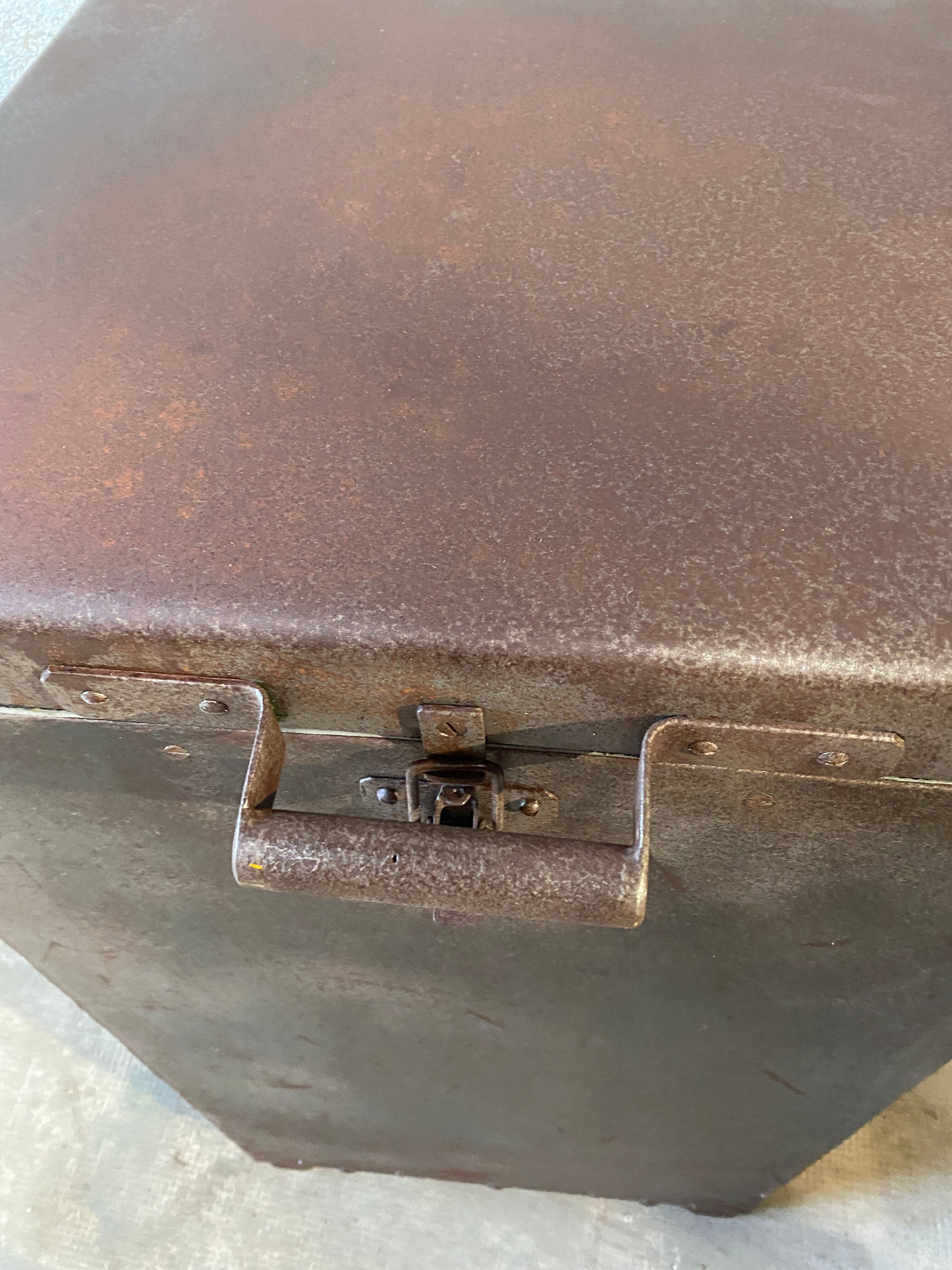 Old 1950 metal cooler