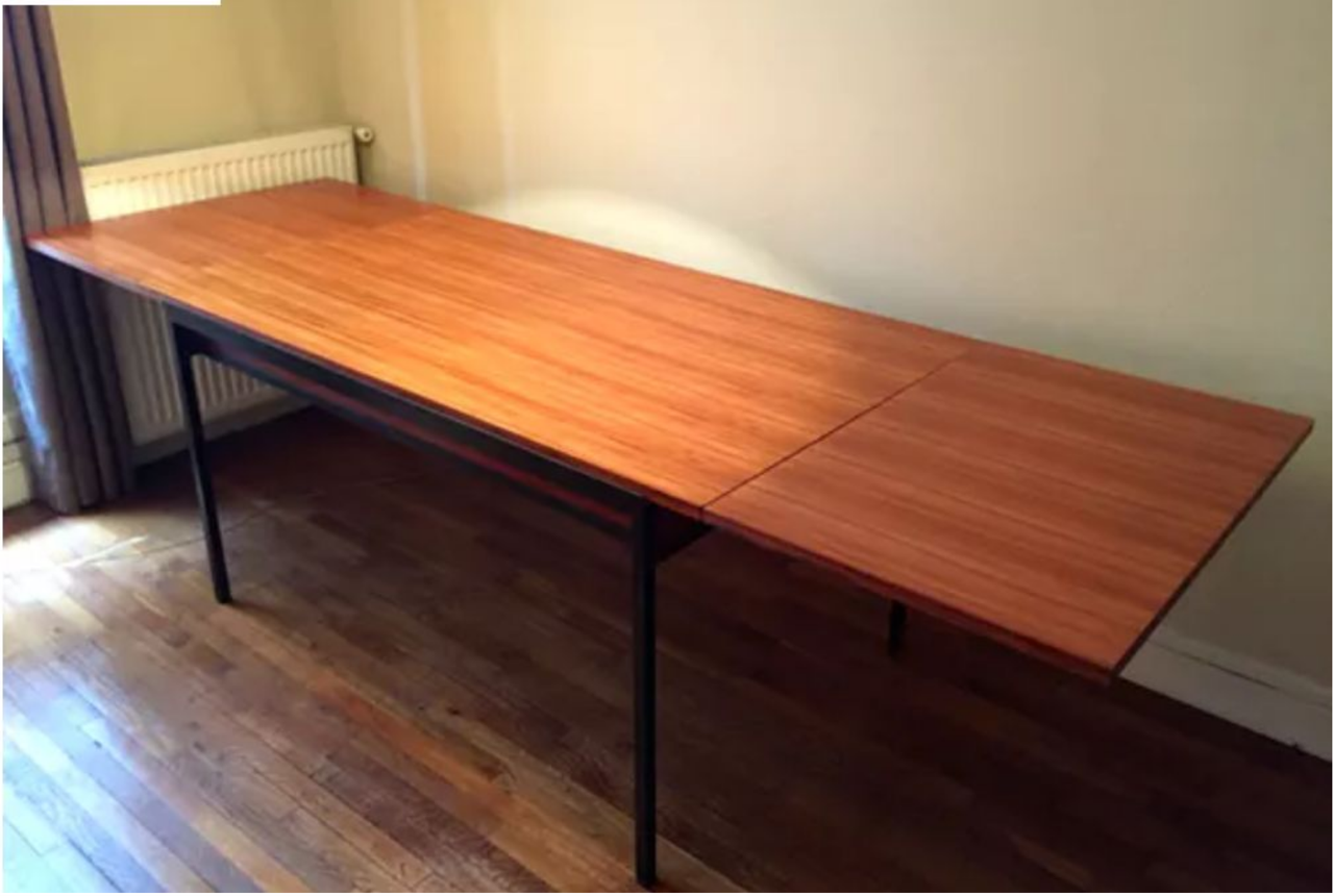 Table of René-Jean Caillette for Charron 50