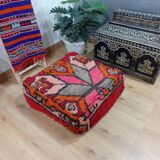Handmade Berber pouf in wool 60 X 60 X 20 CM