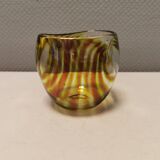 Beautiful mouth-blown vase in beautiful colours.