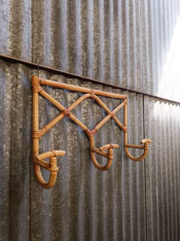 Porte manteau en osier rotin vintage