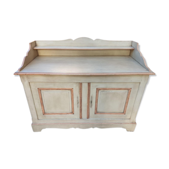 Wooden dresser