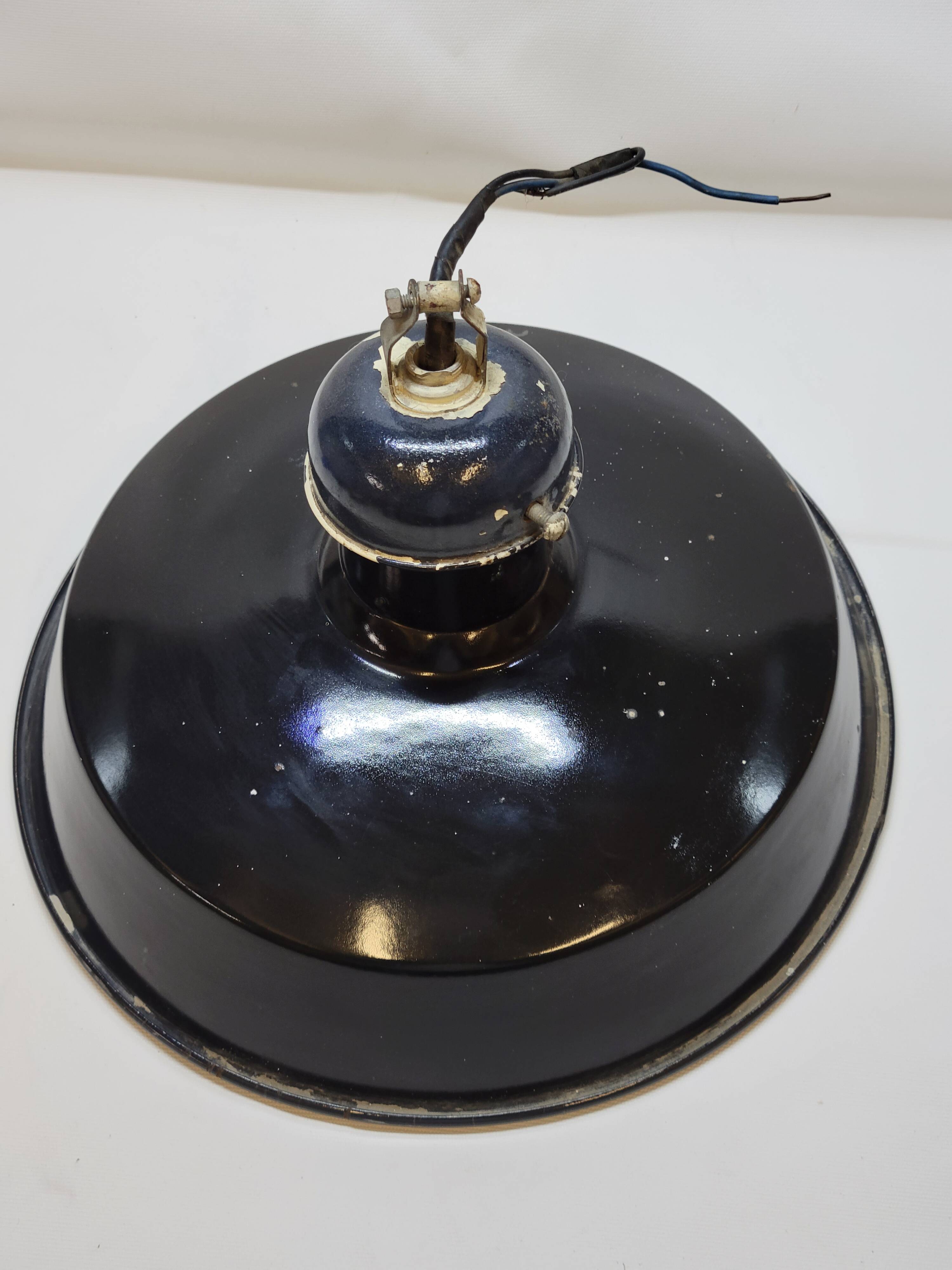 Pendant lamp industrial workshop lampshade in vintage black enameled metal
