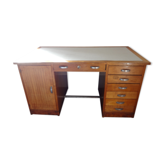 Bureau des années 40