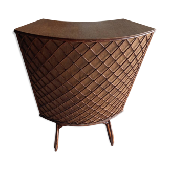 Vintage rattan bar