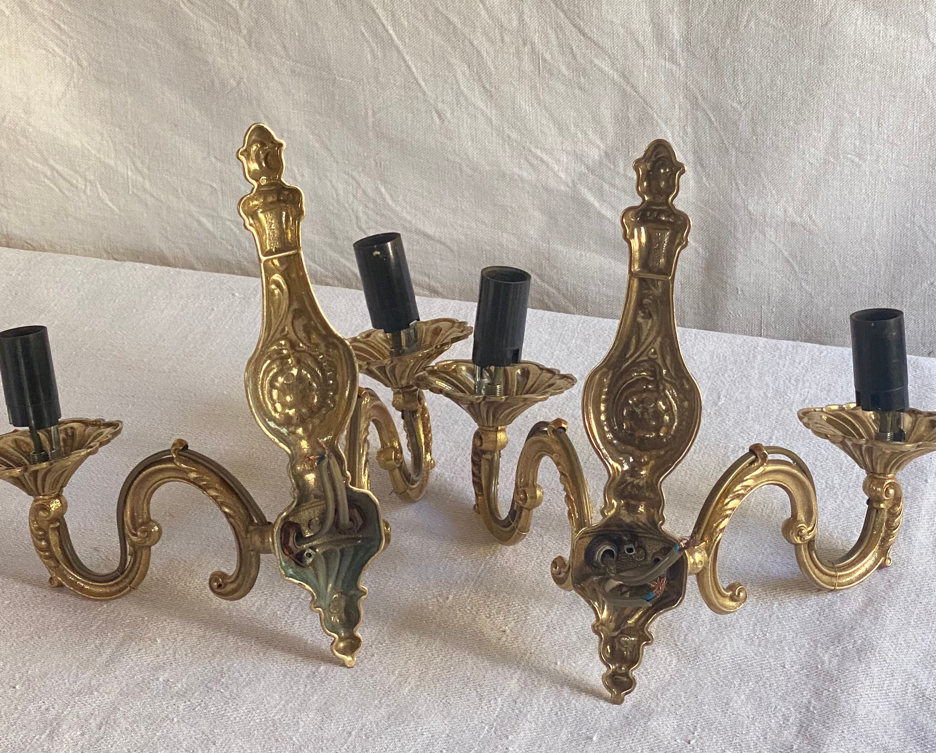 Paire d’appliques en bronze