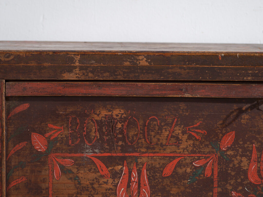 Wedding chest in pine with painted tulips – Central Europe, 1891