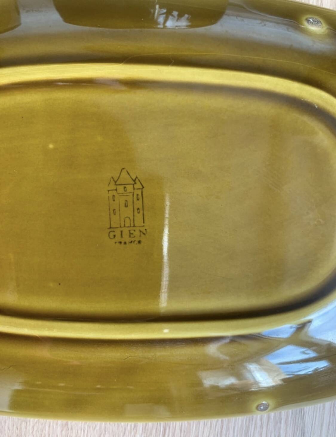 Gien earthenware set