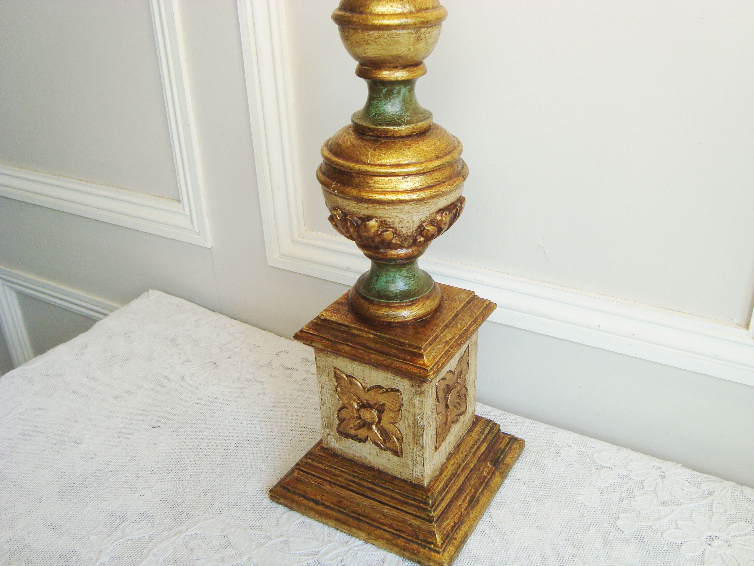 Ancient Venetian lamp in polychrome carved wood