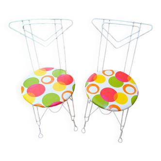 2 Wrought iron chairs, white. Removable round seats. 1970s.
