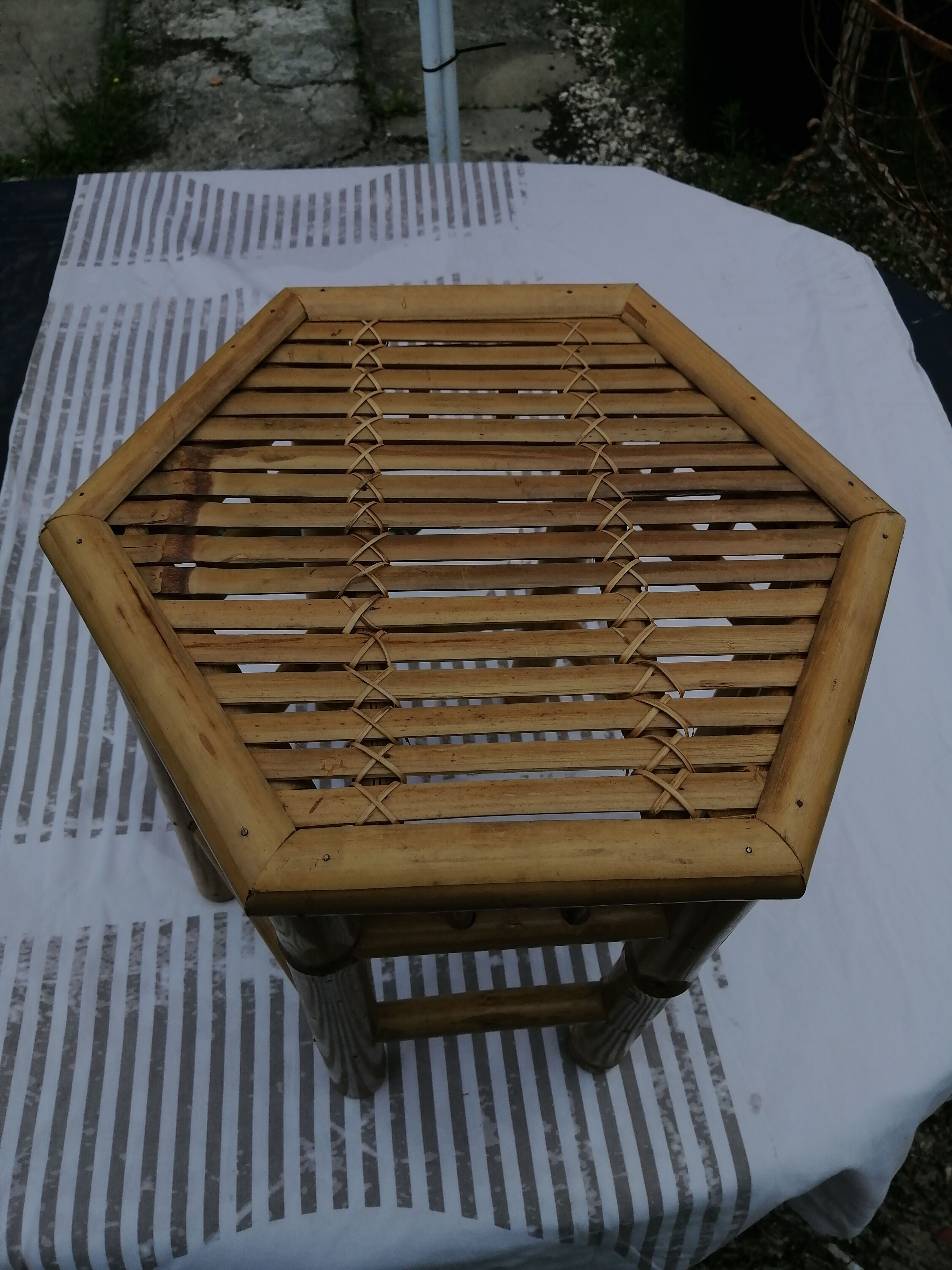 Octagonal bamboo harness