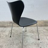 6 Series 7 chairs by Arne Jacobsen for Fritz Hansen