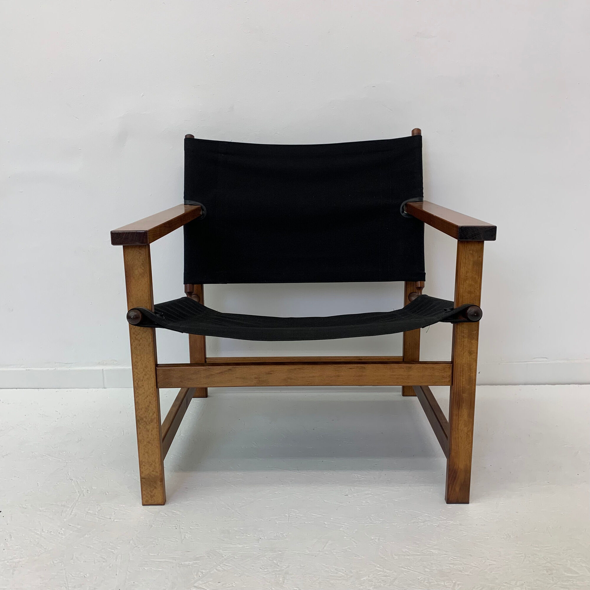 Mid-century desgn safari chair by Hyllinge Møbler Denmark , 1970’s