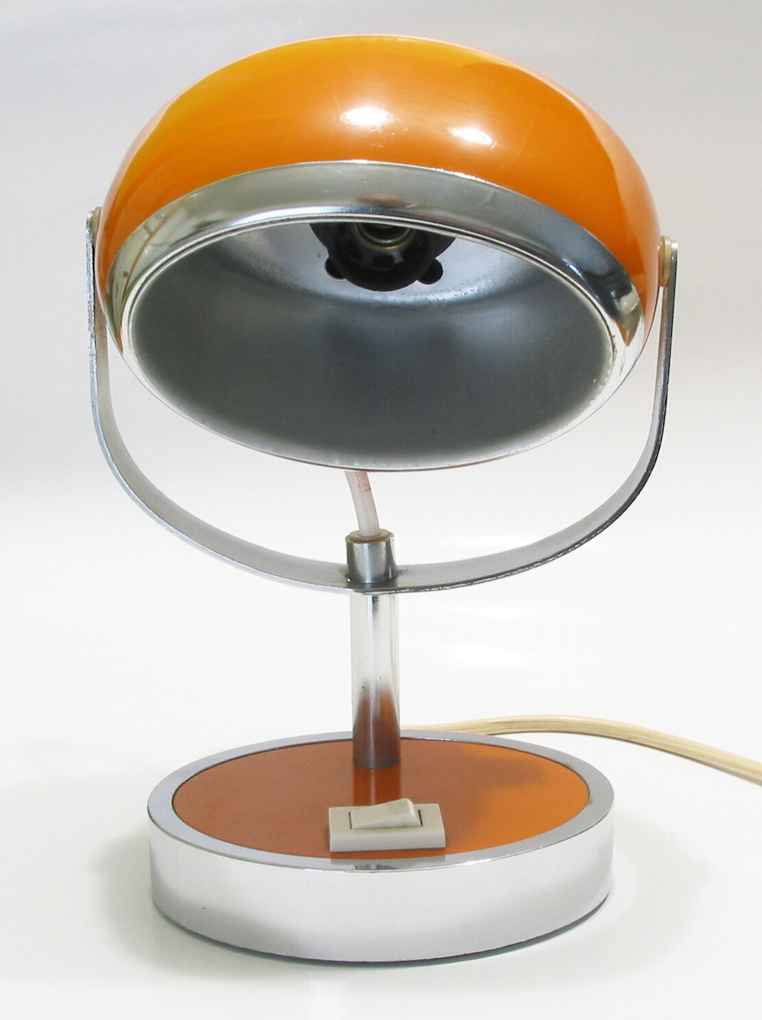 Lampe de table type eye ball