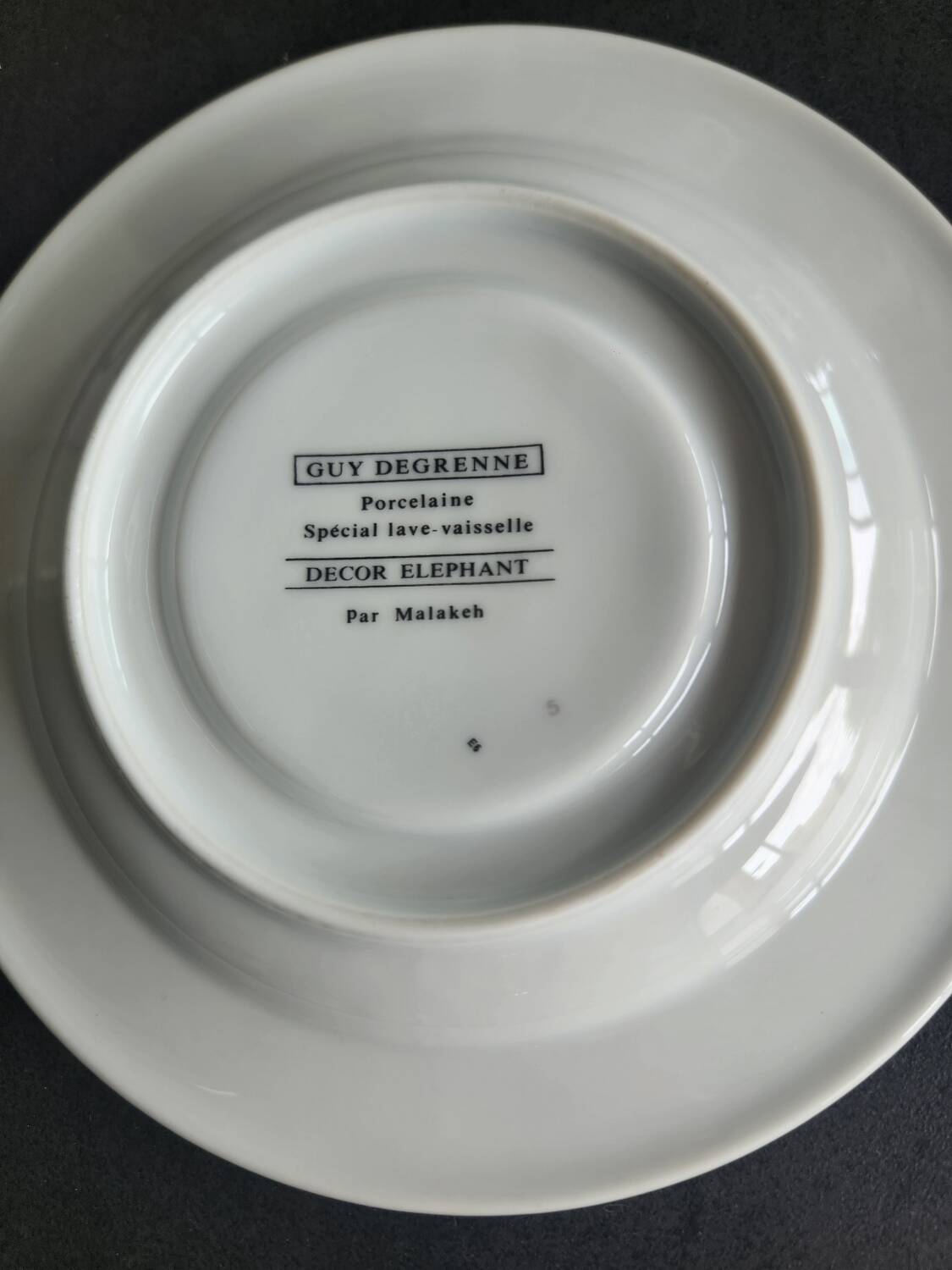 5 cups and saucers by Guy Degrenne