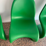 4 Panton chairs by Vitra