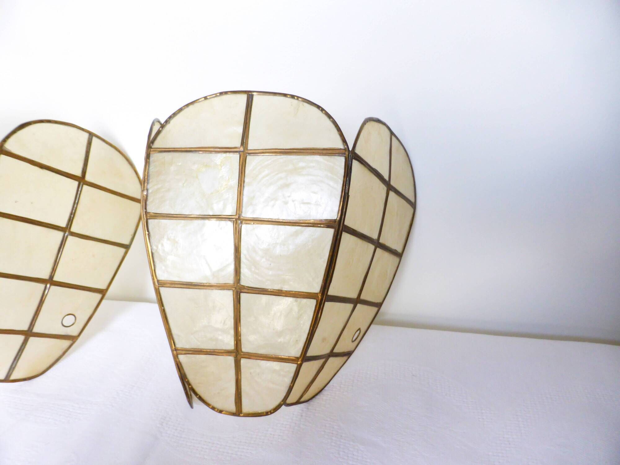 Vintage mother-of-pearl and brass wall lamp 210897