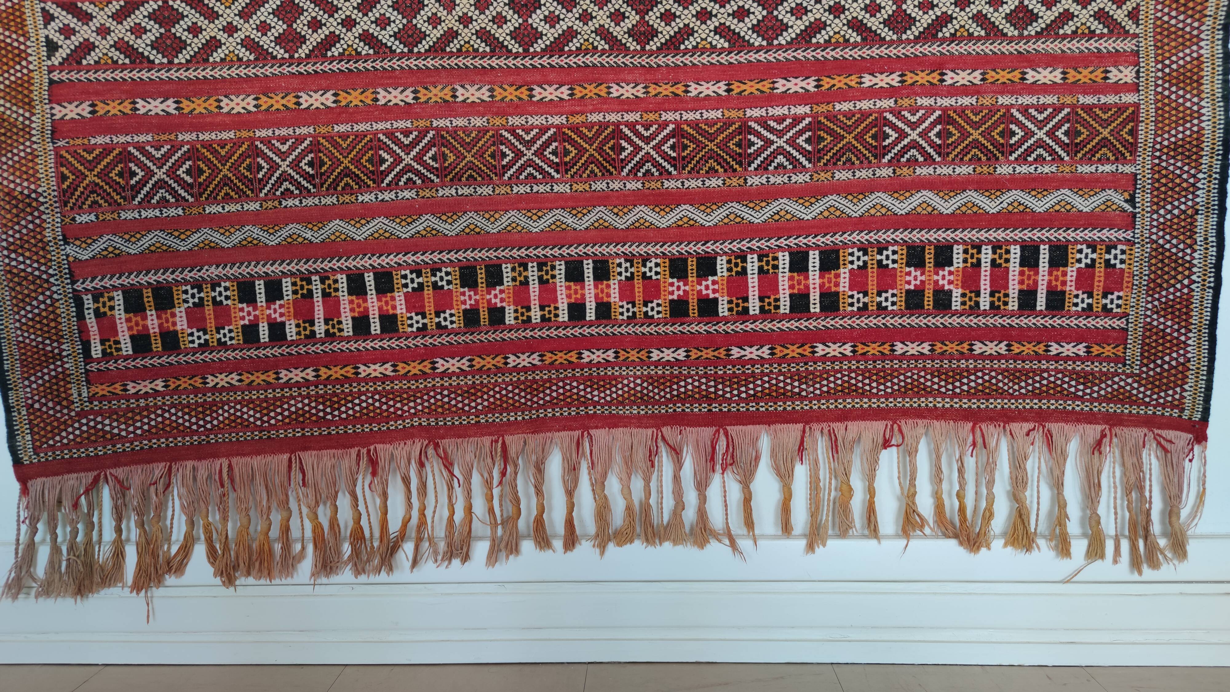 Berber carpet 220 x 150 cm