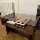 Table basse style brutaliste