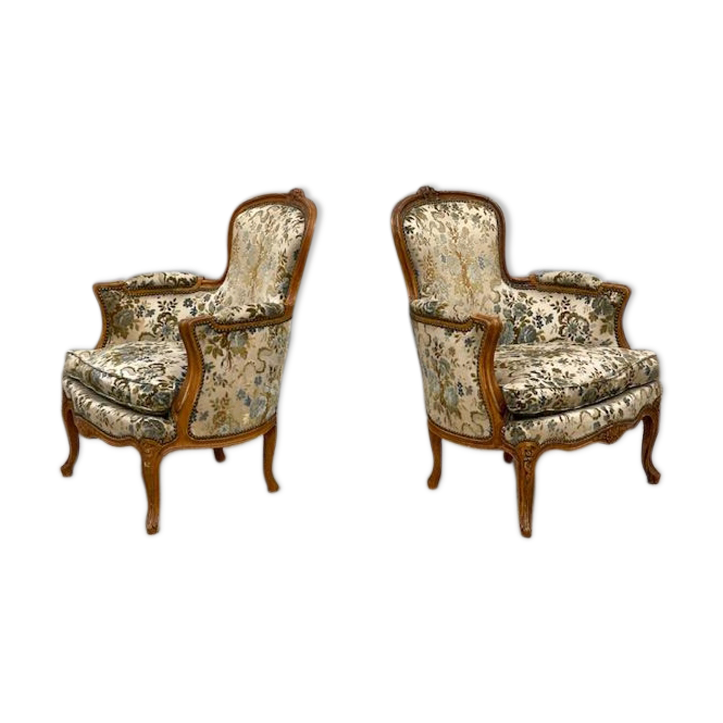 Pair of Louis XV style shepherdesses