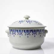 Bouillon/cocotte ancienne en terre de fer émaillée à décor bleu St Uze