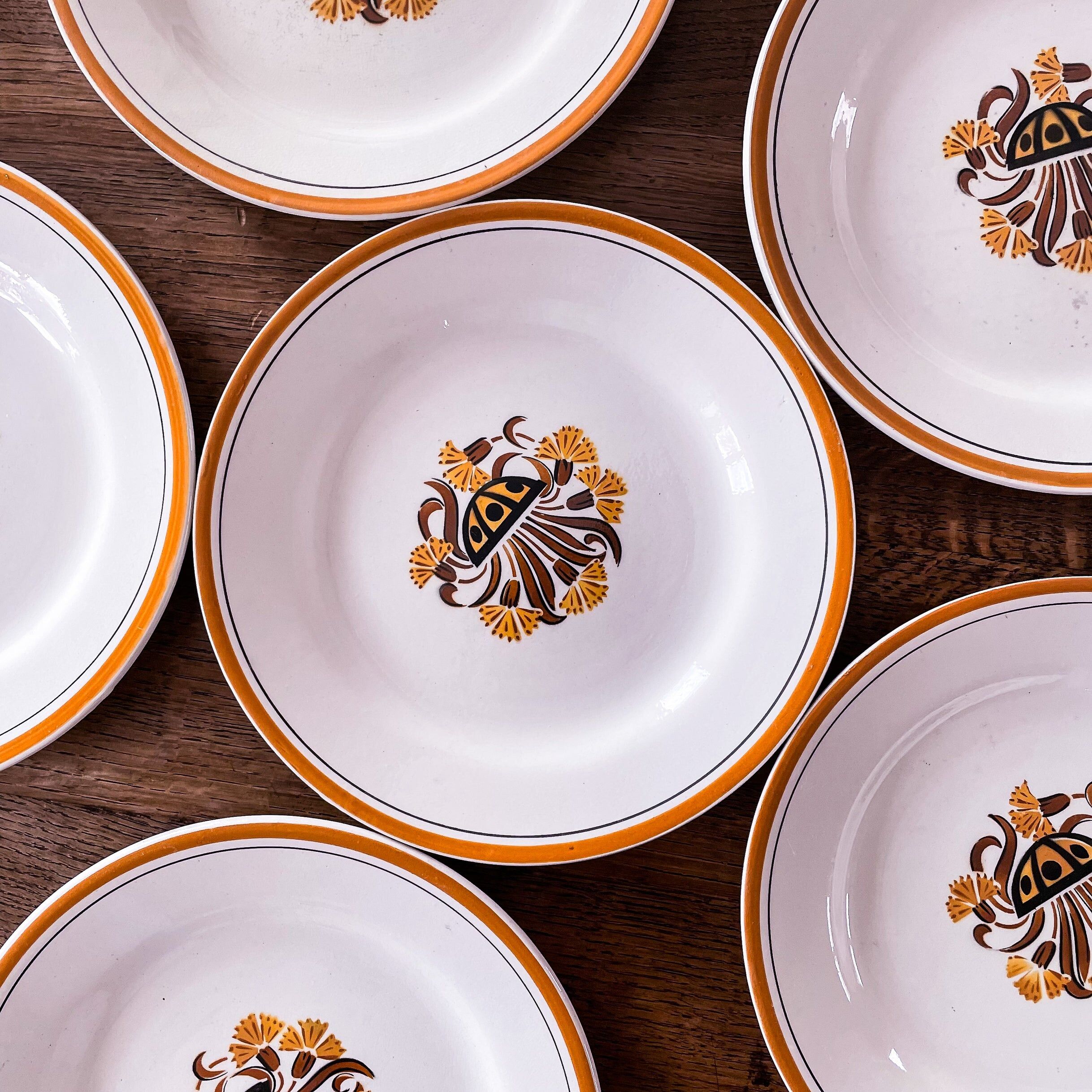 Suite of 6 Creole plates and montereau Oeillet