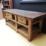 Ancien établi vintage de menuisier en bois, déco industrielle