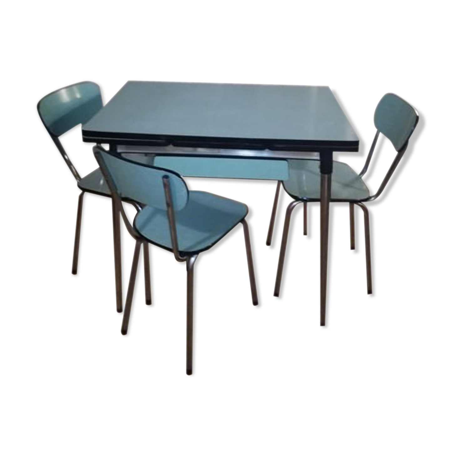 Set table and chairs in formica
