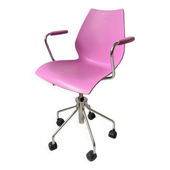 Chaise de bureau pivotante à roulettes Mauï kartell design Vico magistretti vintage années 90