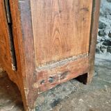 Armoire ancienne française en châtaignier – XVIIIe siècle